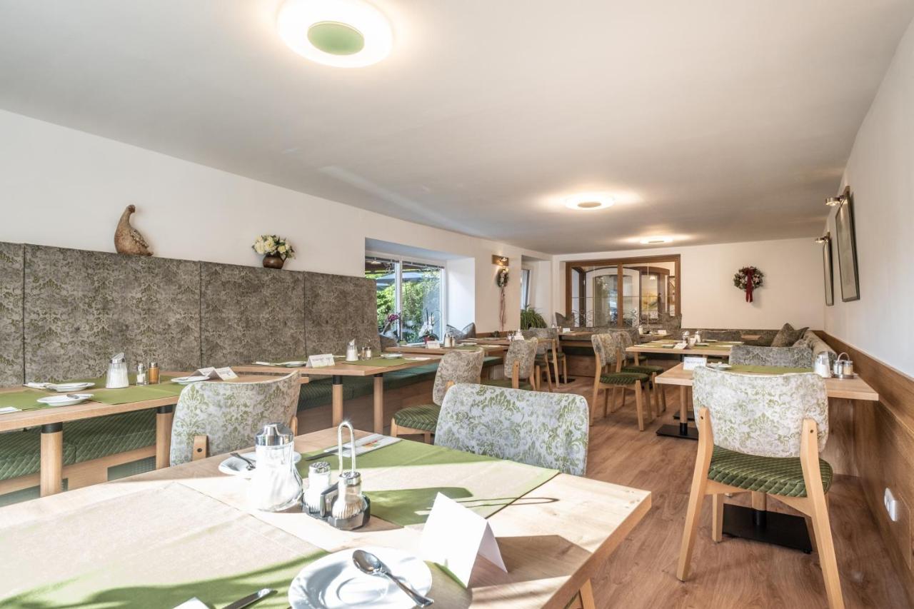 Hotel-Pension Falkensteiner Sankt Gilgen Esterno foto