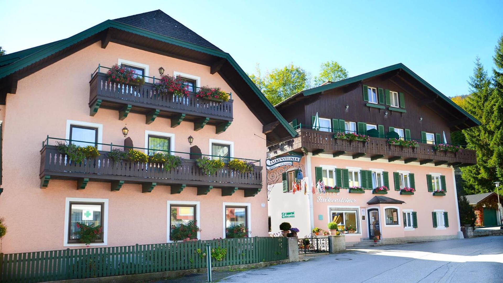 Hotel-Pension Falkensteiner Sankt Gilgen Esterno foto