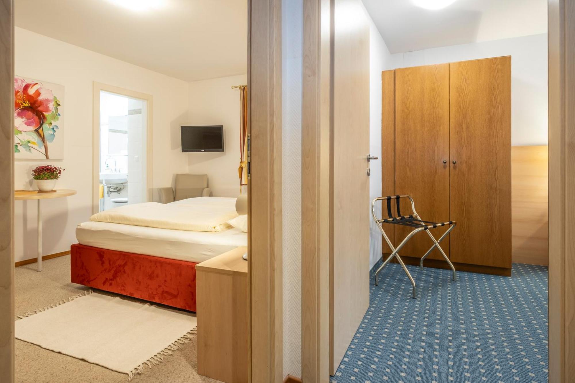 Hotel-Pension Falkensteiner Sankt Gilgen Esterno foto