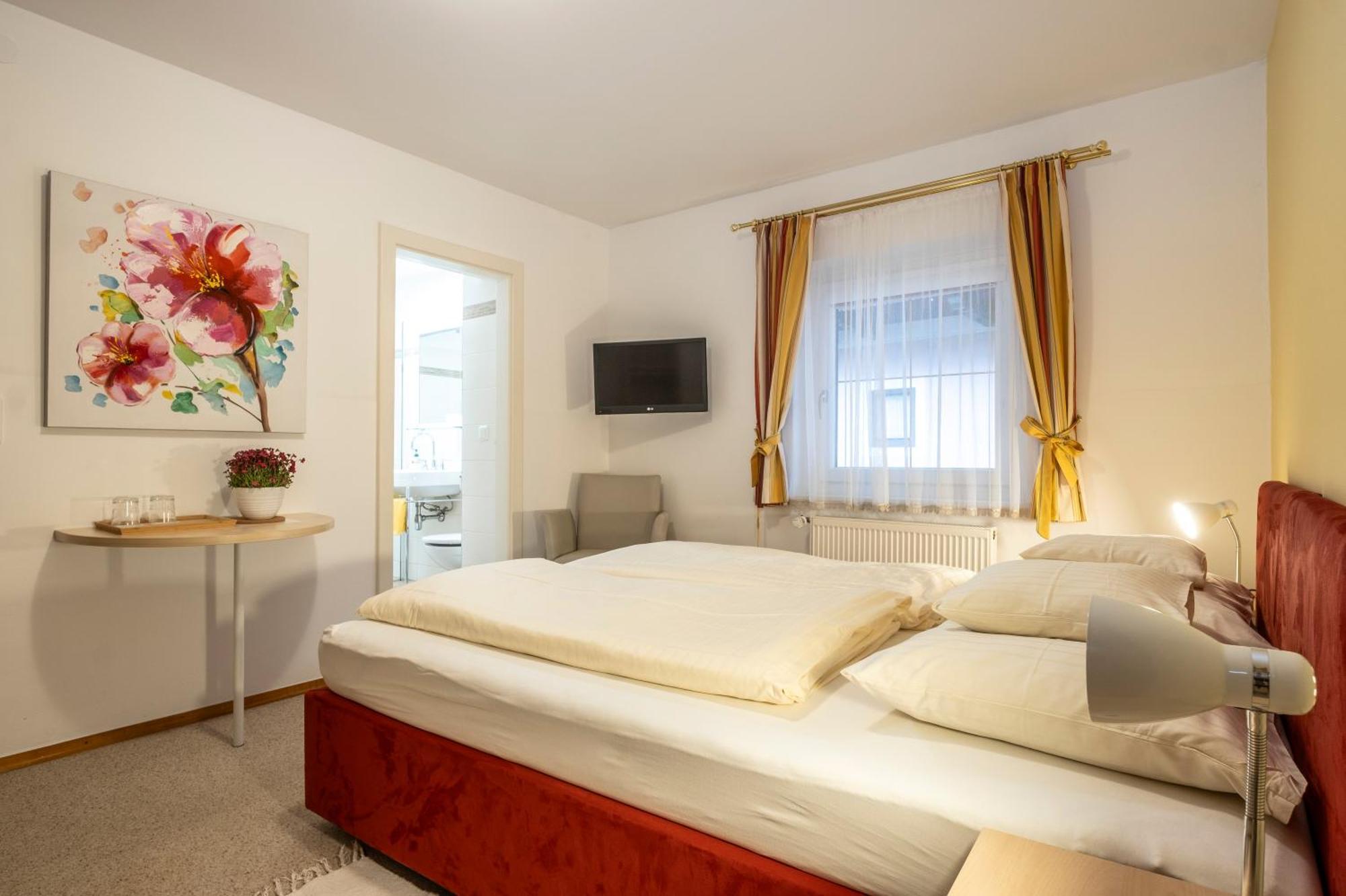 Hotel-Pension Falkensteiner Sankt Gilgen Esterno foto
