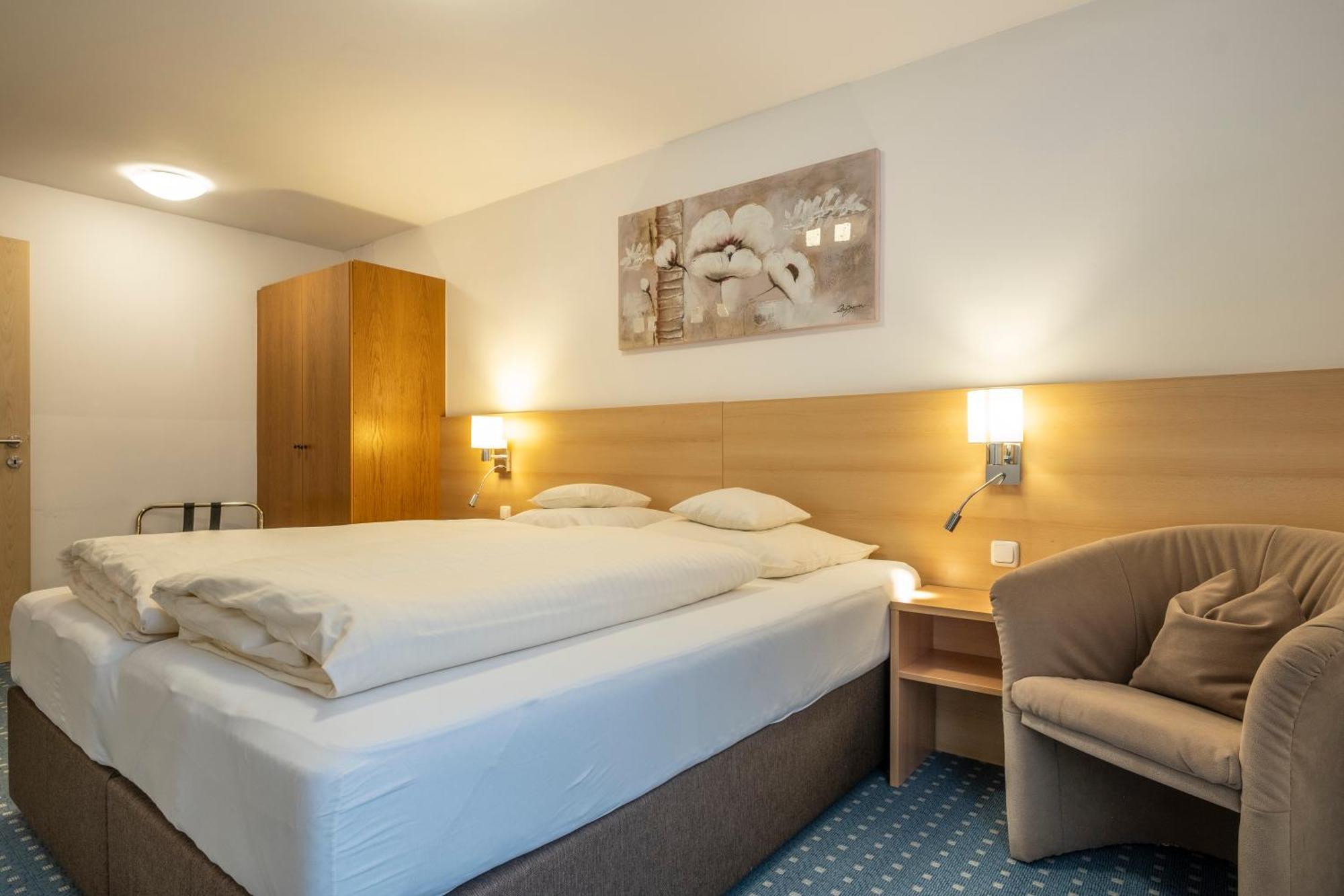 Hotel-Pension Falkensteiner Sankt Gilgen Esterno foto