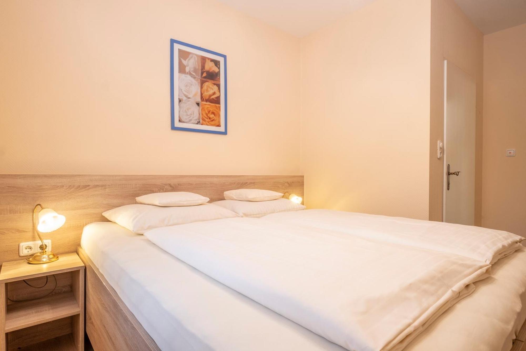 Hotel-Pension Falkensteiner Sankt Gilgen Esterno foto