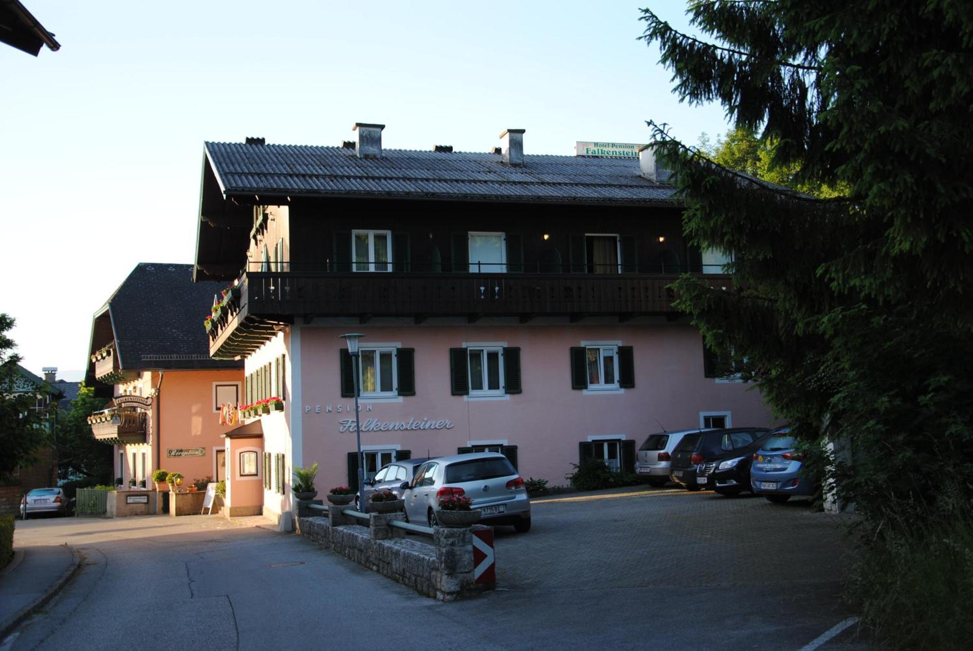 Hotel-Pension Falkensteiner Sankt Gilgen Esterno foto
