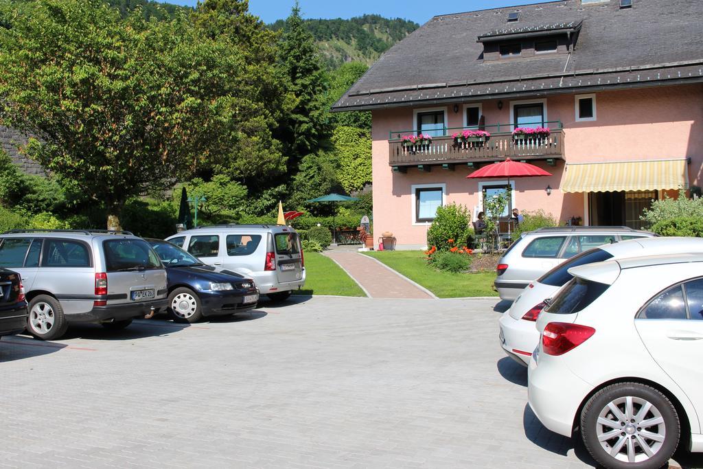Hotel-Pension Falkensteiner Sankt Gilgen Esterno foto