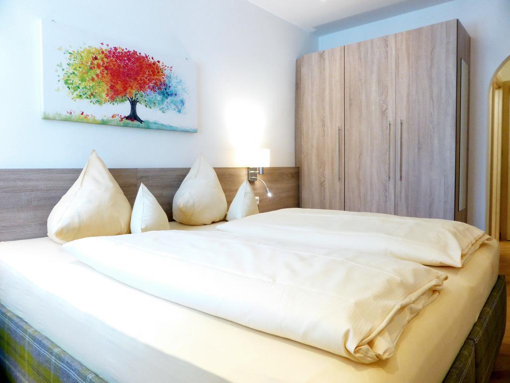 Hotel-Pension Falkensteiner Sankt Gilgen Esterno foto
