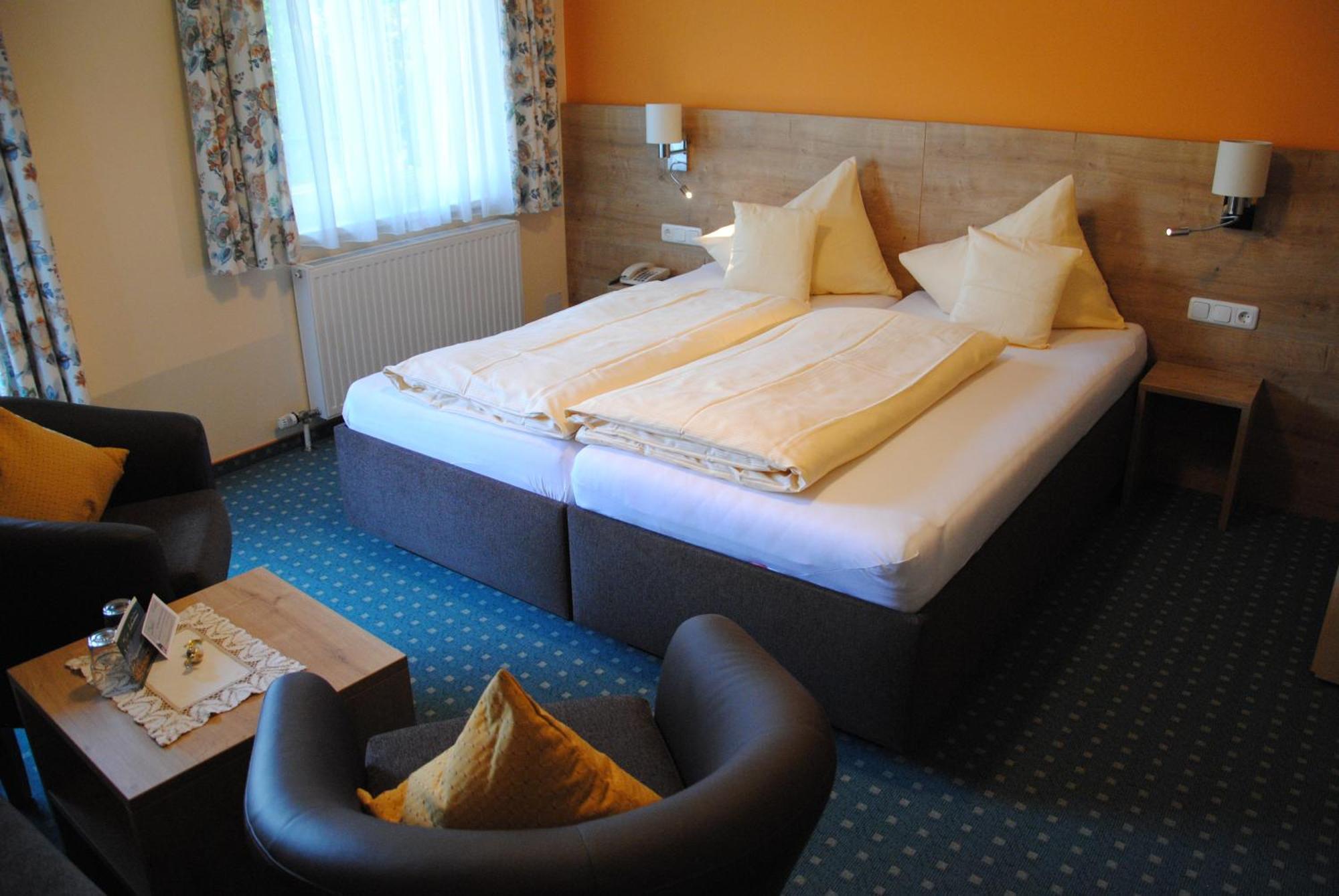 Hotel-Pension Falkensteiner Sankt Gilgen Esterno foto